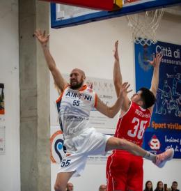 Basket, serie C: Robbio spaventa l'Academy, ma alla fine cede 76-60