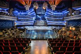 A teatro in attesa del festival di Sanremo