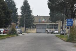Hashish, marijuana e cellulari ai detenuti del carcere di Vigevano: quattro arresti e nove indagati