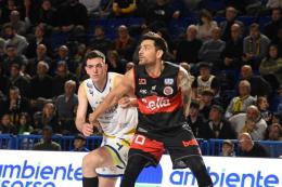 Basket, serie A2: Cento più solida, la Elachem Vigevano si ferma (73-78)