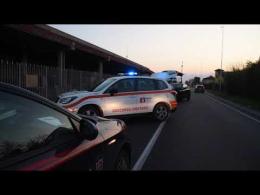 Vigevano, scontro frontale in viale Agricoltura: cinque persone ferite