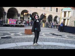 Il Carnevale in piazza tra balli e giocoleria