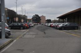 Parcheggio alla stazione Fs, Forza Italia alza la voce