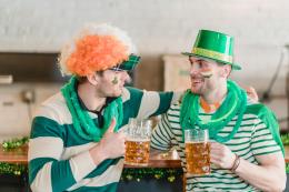 Festa irlandese tra birra e musica folk: il fine settimana a Garlasco
