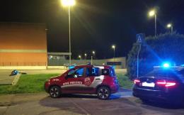 Vigevano: ruba di notte al supermercato, ma viene sorpreso da un operatore della Civis