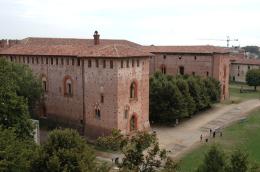 Castello, per Rifondazione è «impossibile l'acquisizione e la gestione diretta da parte del Comune»