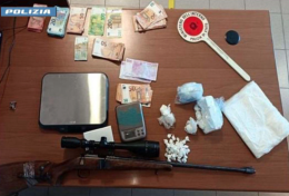 La polizia di Vigevano ha arrestato due uomini per spaccio e sequestrato 8 etti di cocaina