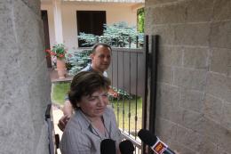 Parlano i genitori di Chiara Poggi: «La sua borsa non è mai stata rubata»
