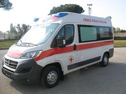 Si ferisce alla mano con la motosega: l'infortunio sul lavoro a Mortara