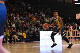 Basket, la curiosa storia di Myles Mack: promosso e retrocesso nello stesso campionato e nella stessa stagione