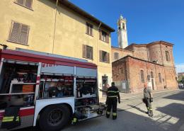 Vigevano, incendio nel mini alloggio della parrocchia