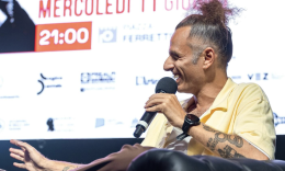 Si ride mercoledì col rapper Ghemon e altri quattro comici