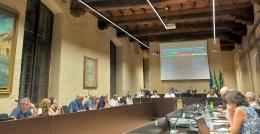 Sulla convenzione per i vigili con Ozzero la maggioranza si spacca