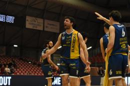 Basket, serie B, adesso è ufficiale: Pippo Rossi lascia Vigevano dopo 7 stagione