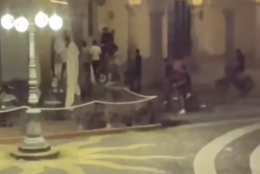Segnalati tafferugli tra piazza Ducale e via del Popolo. L'assessore: «Pattuglie in giro fino alle 2, nessun grave episodio»