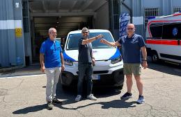 Un nuovo mezzo alla Croce Azzurra di Vigevano grazie al 5xmille