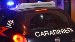Vigevano, un uomo gli rapina il monopattino mentre rientra a casa: vittima un diciassettenne