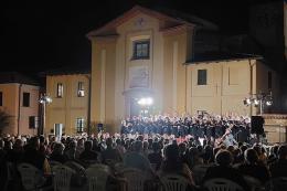 A Montecalvo Versiggia il “Concerto per la pace”