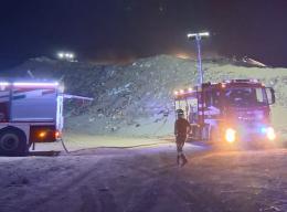 Incendio all'interno della discarica di Albonese
