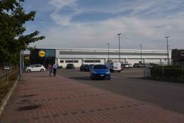 Avvicina l’ex convivente al supermercato, ma non poteva farlo per un divieto. Arrestato dalla polizia 