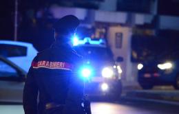 Tentata rapina finisce con un colpo di pistola: denunciati due giovani 