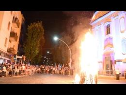 Vigevano, nel rogo è bruciato il diavolo, come da antica tradizione