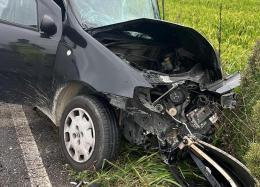 Incidente tra Candia Lomellina e Cozzo: frontale tra camion e auto