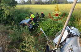 Zerbolò, scontro tra due auto: tre feriti, uno di essi è stato estratto dalle lamiere dai vigili del fuoco