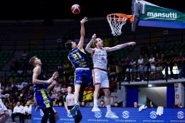 Basket, serie B,  Elachem Vigevano travolgente: battuta Desio 74-90