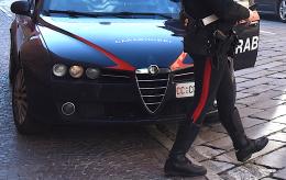 Vigevano, ruba l’auto del sacerdote  e usa il suo bancomat: denunciato