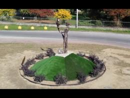 Gambolò: inaugurata la statua di Lomilla, realizzata dall’artista Ruben Bertoldo