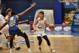 Basket, serie B: la Elachem Vigevano con il fiatone, Piazza Armerina battuta nel finale (84-87)