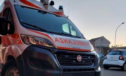 Un infortunio sul lavoro in un cantiere edile. Cade e si ferisce un uomo di 51 anni