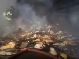 Vigevano, incendio negli spazi dell'ex-mulino di via Matteotti