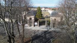 Gambolò, manutenzione cimiteri: nuovi lavori. Per prevenire i furti, i nuovi pluviali non sono di rame