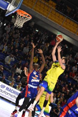 Basket, serie B: la Elachem Vigevano spazza via la Novipiù Casale Monferrato (105-85)