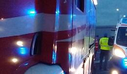 Minorenne prende l'auto di nascosto e si schianta contro il guardrail : denunciato