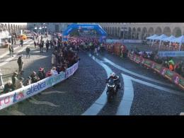 Scarpadoro di Natale: sport e solidariet&agrave; nel cuore di Vigevano