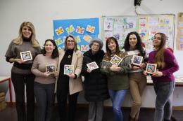 Colori in movimento: i bambini della De Amicis e i loro mosaici di farfalle