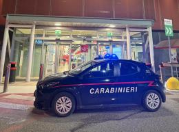 Parona, cinquantaseienne raggirata: due denunciati