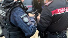 Assalti agli sportelli bancomat con esplosivi tra Lodi e Pavia: cinque arresti 