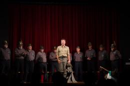 La forza degli Alpini: &ldquo;Non si lascia nessuno indietro&rdquo; in scena