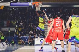 Basket, serie B: la Elachem Vigevano senza Kancleris domina Legnano (82-68)