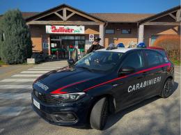Rubano generi alimentari in due supermercati di Mortara e Cilavegna: arrestati