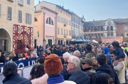 Pavia, zaino abbandonato alla partenza della Milano-Sanremo. Interviene il cane-robot &ldquo;Saetta&rdquo; dei carabinieri