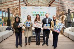 &ldquo;Giocattolo sospeso&rdquo;, donati centinaia di giochi ai figli dei detenuti