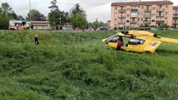 Vigevano: cade dal motorino e viene travolta da un&rsquo;auto. Gravissima 31enne