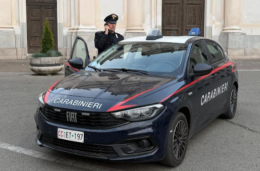 Continue richieste di denaro e minacce: coppia di fidanzati arrestata per estorsione