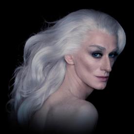 Monologhi comici e profondi: le date al teatro Fraschini