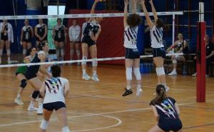 Volley, serie B2: battuta Pavia, Florens salda al comando